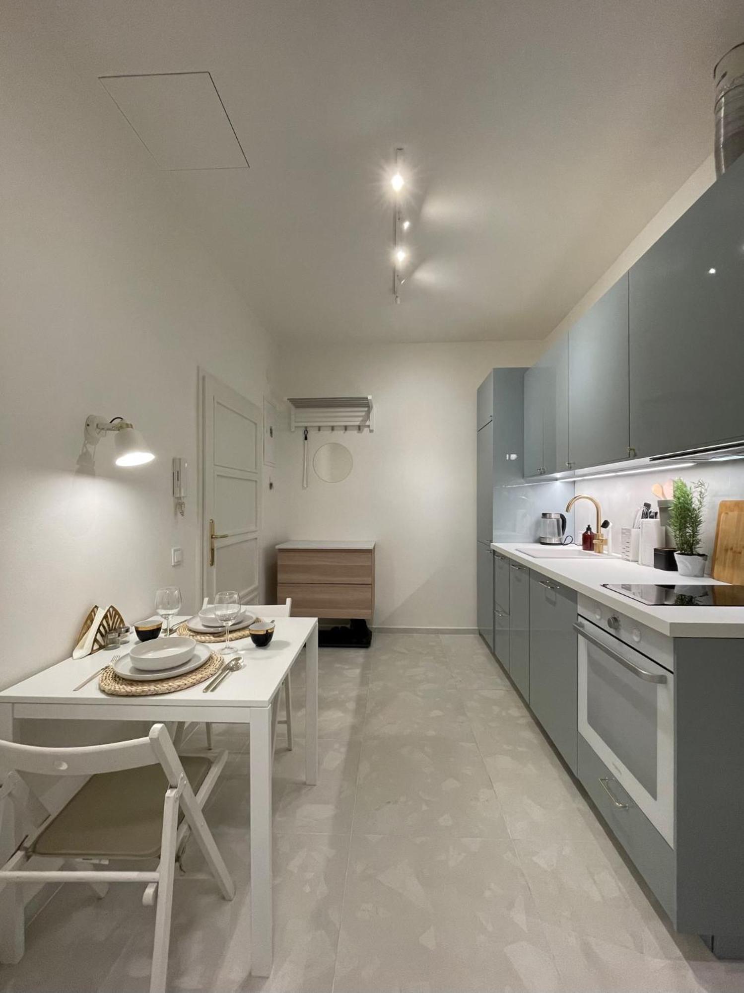 Urban Retreat I Modern Boho Apartments In Lovely Letna District - 10 Minutes From Old Town Praga Zewnętrze zdjęcie